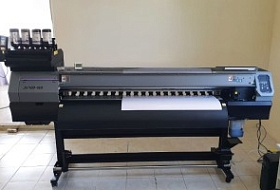 РПК "Наружка" обзавелась топовым сольвентным принтером Mimaki JV100-160