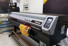 Рекламное агентство ModernART пополняется УФ-принтером Mimaki UJV100-160