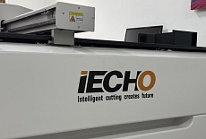 Планшетный режущий плоттер iECHO PK 0705 Plus в нашем демозале в Алматы