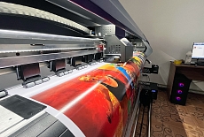 Пусконаладка в Астане: экосольвентная печать + контурная резка